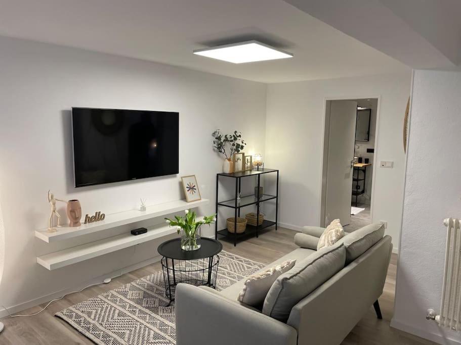 Gemuetliche&Moderne Ferienwohnung Naehe Trier & Luxemburg 波伦道夫 外观 照片