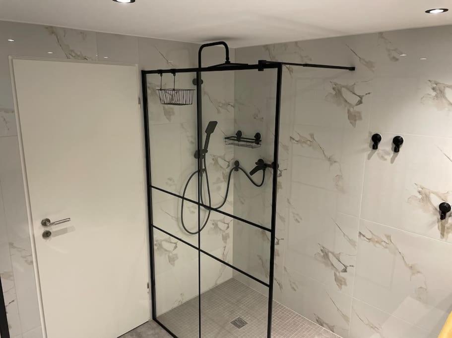 Gemuetliche&Moderne Ferienwohnung Naehe Trier & Luxemburg 波伦道夫 外观 照片